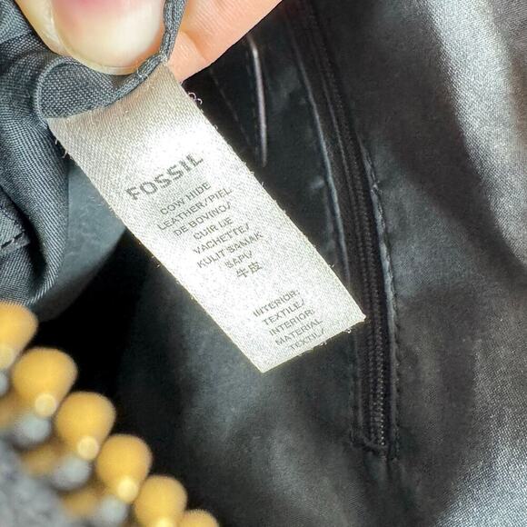 Fossil Black Crossbody Purse Leather Brass Hardware Phone - Picture 2 of 8